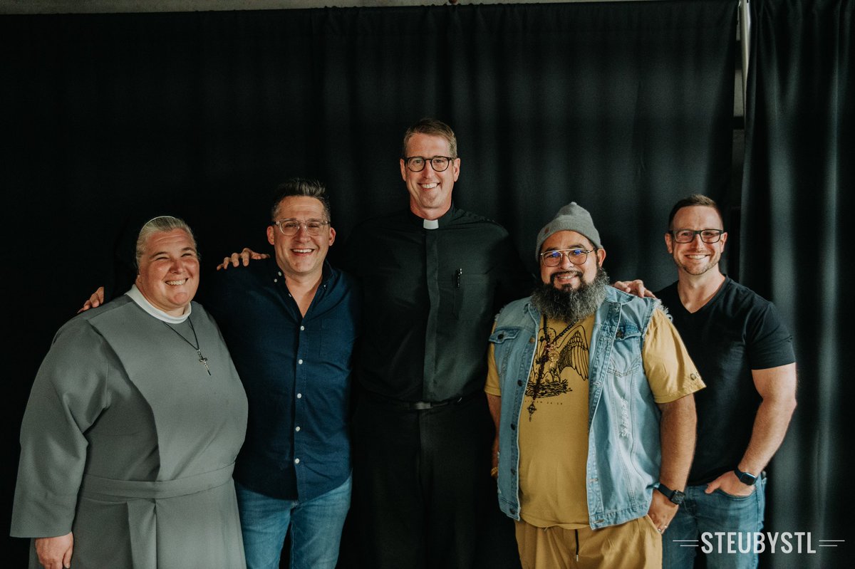 These humans will share their hearts and their faith with us this weekend. <a href="/joshblakesley/">Josh Blakesley</a> <a href="/chasinghumility/">Joel Thomas Stepanek</a> #Steubystl