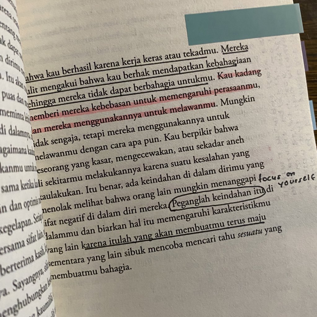bookwormdaily's tweet photo. wake up at 4.30, doing my daily devotions, reading for 30 minutes, workout, clean my bedroom, shower, and eat my breakfast. i love my morning routine💕 https://t.co/XtMEDLduoC