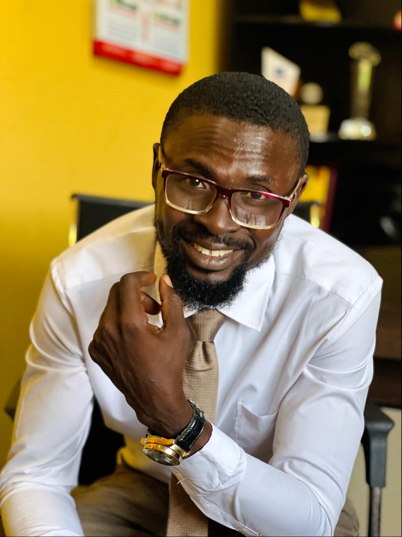 Yekinni Razaq Adeyemi tweet media