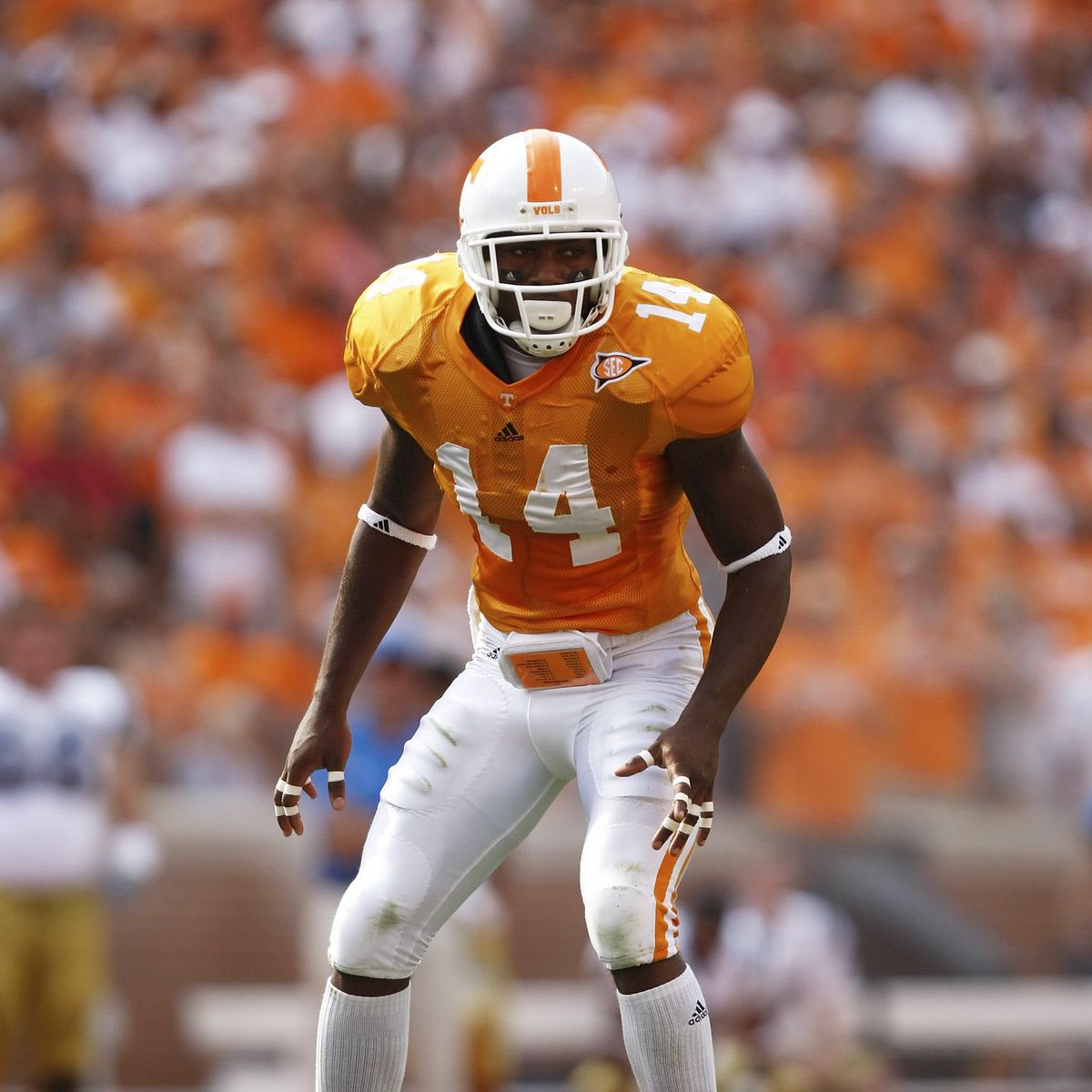 vo_ldemort's tweet photo. Top 10 favorite Tennessee athletes of my lifetime in no particular order.
These are my personal favorites, not the “best”.

(a thread)

Eric Berry: One of the most talented athletes in TN history combined with a willingness to put his body on the line for his team. Mt Rushmore of Vol Football to go along with an outstanding NFL career. Born to play for The University of Tennessee.