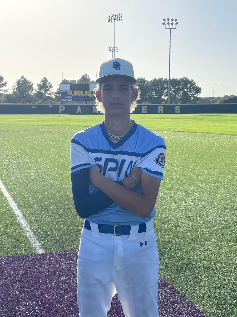 F: <a href="/dspinbaseball/">Dallas Spin Baseball</a> Barnhart 4, Blue Sox 17U 3
PoG: Jayson Deboer 2-2, 3 RBI, SAC, R | 2 IP, 2K, 0H, 0R
Notable: <a href="/chrisLglennll/">chris</a> 3-3, 3B, 2R