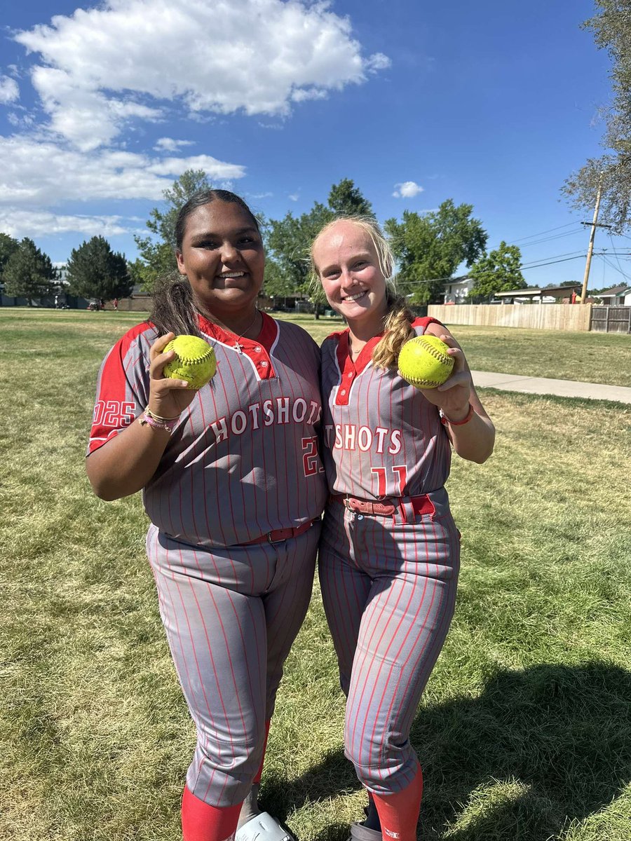 ANOTHER ONEEE💣💣💣💣💣
went 5-7 at the plate today with 2 bombs, and another great day on the mound! #pitchersthatrake 
12:00 tm at Tepper ballpark!
<a href="/18uHotshotsATX/">Hotshots ATX- Walls/Bacon</a> <a href="/ZoeBacon/">Zoe Bacon</a>