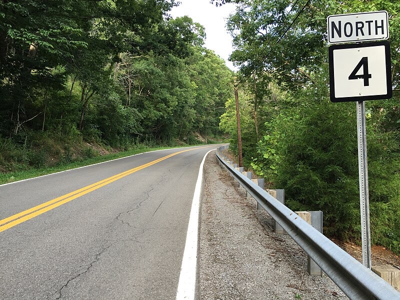 AParanormalTale's tweet image. SRC Worker Sees #ufo in Clay County (1968) dlvr.it/T9DFHp