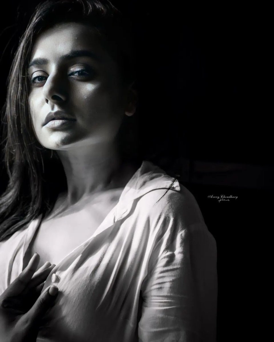 shuttervilla's tweet image. Priyanka Banerjee 

#priyankabanerjee