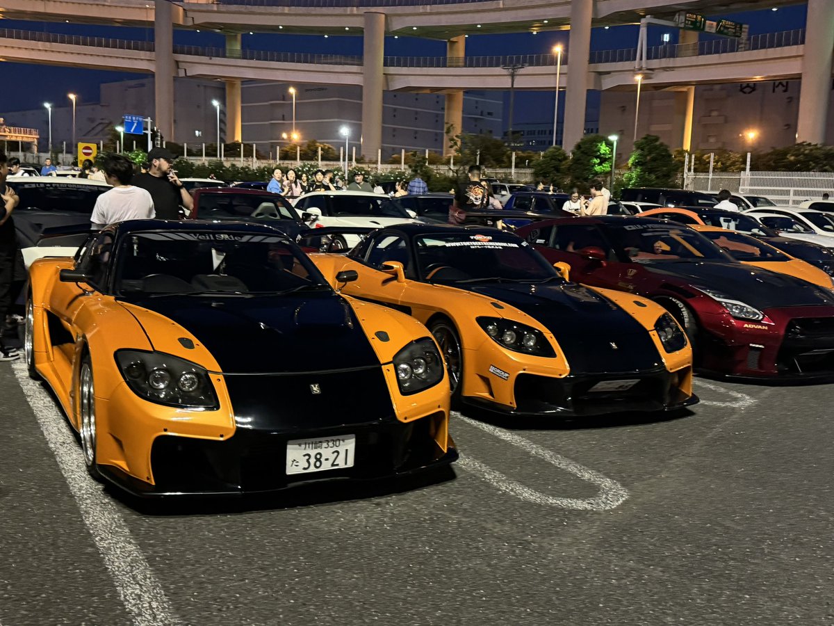 MichalSemotan's tweet image. Daikoku parking kousek za Tokiem, pro #autofans nutnost👍