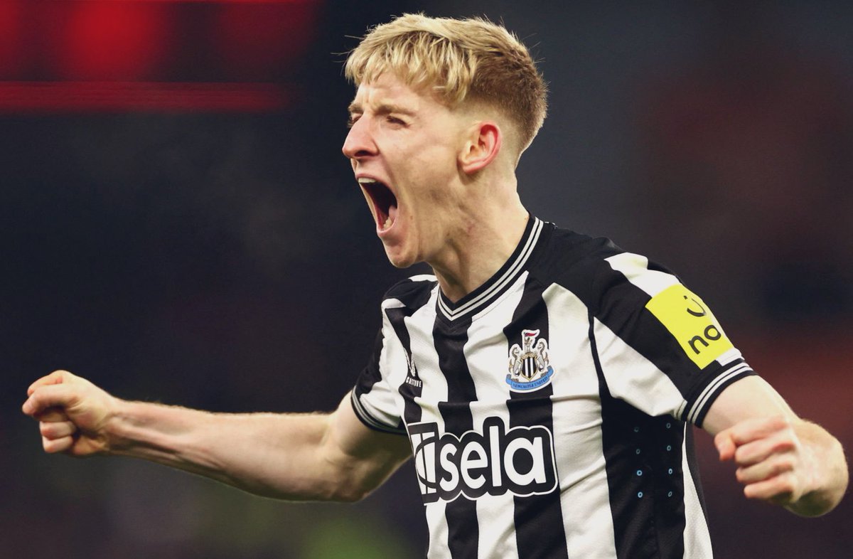 GeordieMAG_'s tweet photo. Who’s reaching double figures first then.

Like - Barnes ⚡️ 

Retweet - Gordon 🌪️ 

Thoughts ? 

#nufc 🖤🤍 https://t.co/JhVdYX8HLm