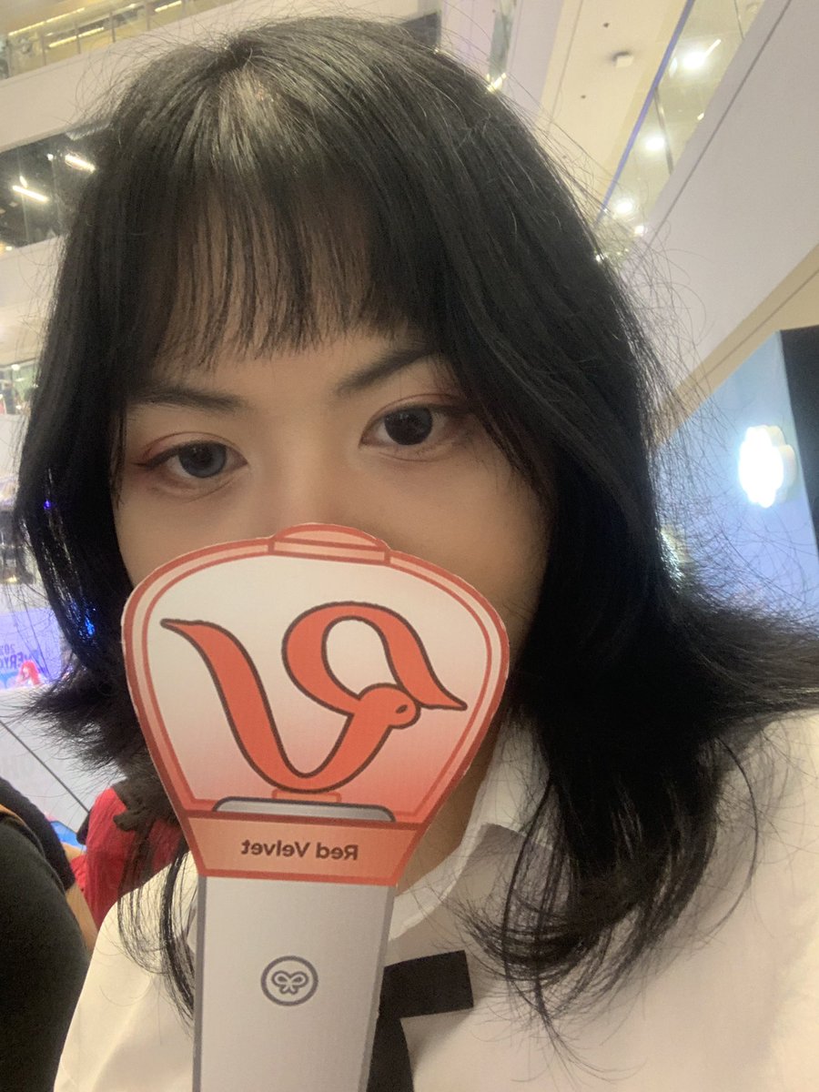 sngkwannnn's tweet photo. #kpopcon #kpopconevents @teamRVPH_ https://t.co/Bjeay07wmg