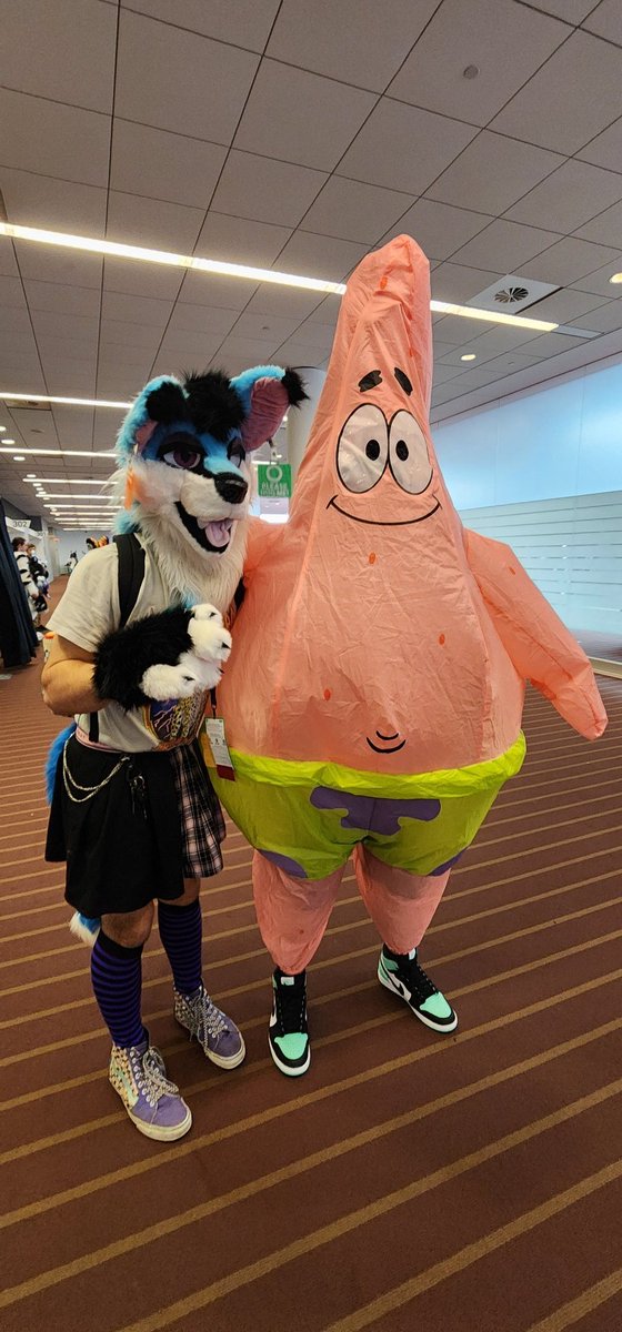 @VessBun_Mocha Fellow Michigan fur! <a href="/Goldenwolf2879/">Goldenwolf the twinkiewolf</a> 
Featuring bonus Patrick the Star!!!