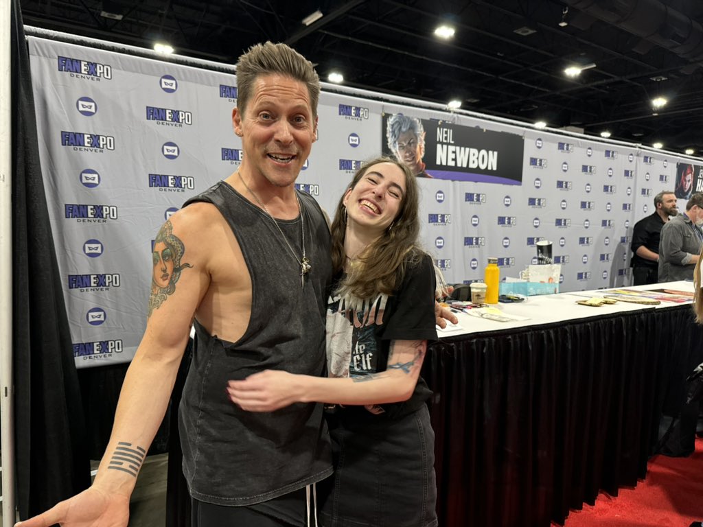 The Astarion quilt has been safely delivered!❤️ 
<a href="/NeilNewbon/">Neil Newbon - gathering party for BG3</a> ily, thank you so much for today, words cannot explain how much you have given to me without even knowing (and please excuse me for being a little starstruck haha)

#Astarion #BaldursGate3 #bg3
