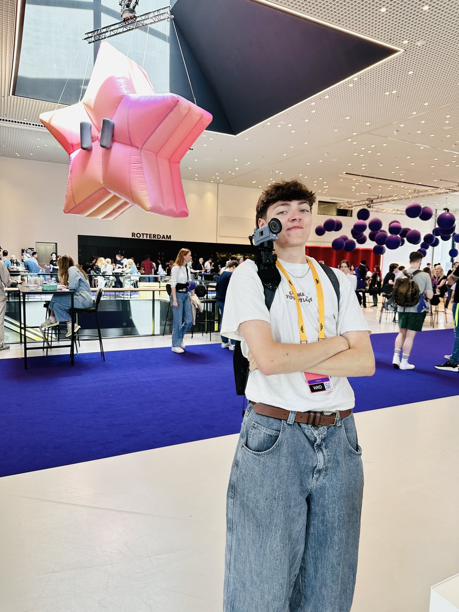 <a href="/FeirlyGab/">@FairlyGab</a> <a href="/TasherTv/">Tasher</a> <a href="/VievNL/">Viev ✨</a> <a href="/_Smirky/">Smirky @ Animate! Orlando</a> <a href="/LiveU/">LiveU</a> <a href="/Twitch/">Twitch</a> 📸ft. <a href="/BunchiJumpi/">bun</a> <a href="/EckoTwitch/">Ecko</a> <a href="/Zyliara/">ZY LIΛRΛ 🌙⃤</a> <a href="/micromads/">micromads</a> <a href="/JonnaayLIVE/">Jonnaay</a>