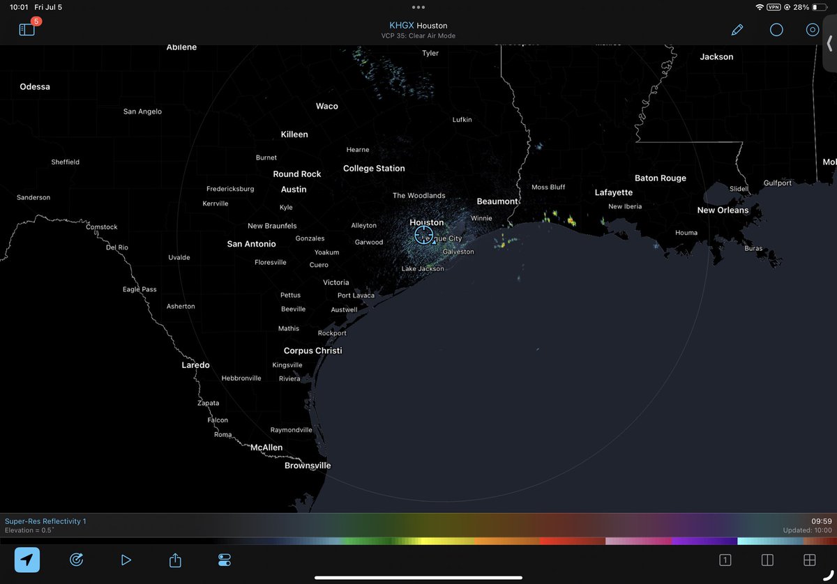 CosmicStatus's tweet image. #Beryl is inching closer and closer… Starting to get pretty concerned… #tropics #wx #txwx