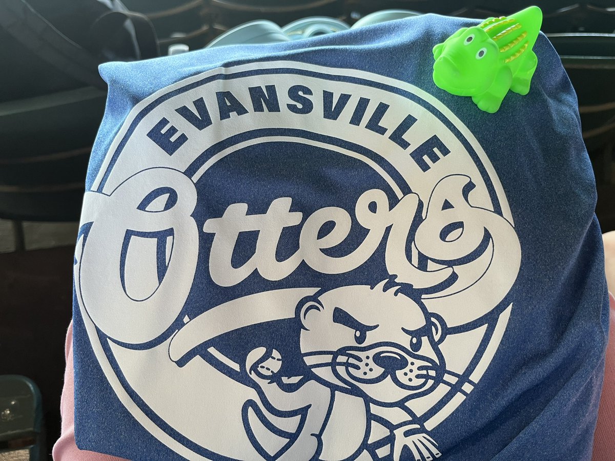 KiraBethDelgado's tweet photo. “There’s no crying in baseball!” The @OLE_Leopards EduGator and my family ended our last night in Evansville at a baseball game. Fun fact- parts of “A League of Their Own” were filmed here at Bosse Field! #LeonardLeopards https://t.co/RydukRuRUh