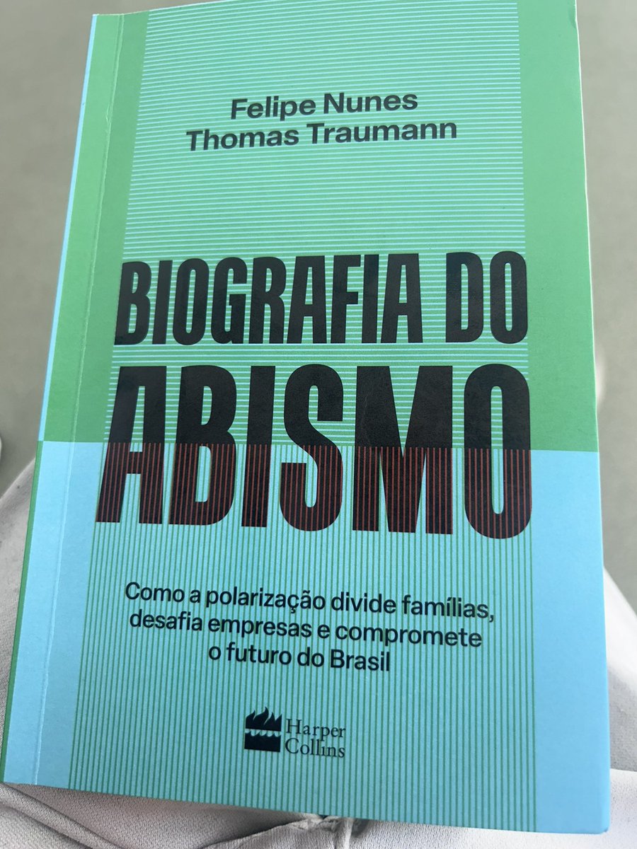 cbmendonca's tweet photo. Olha só o que chegou aqui em casa hoje cedo!! @profFelipeNunes @traumann. 😉 https://t.co/6I6m0UQRyB