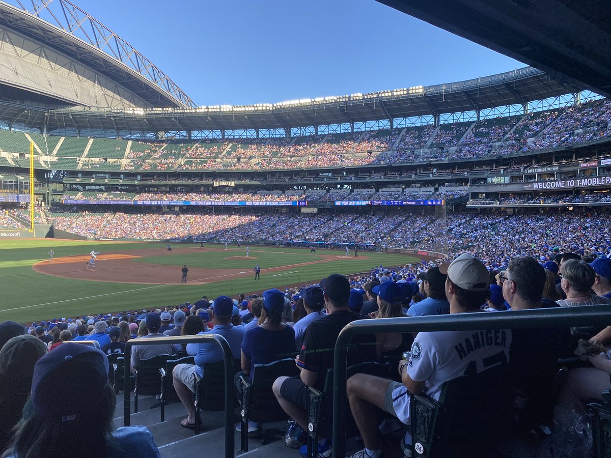 Evan Daum tweet media