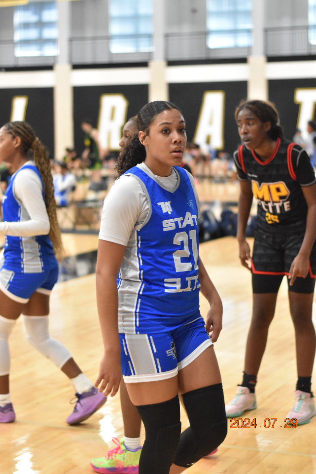 girlzprepreport's tweet image. Just dropped @stat_elite from @coachchrisTHA Stat Elite 17U #BringTheHeat prepgirlshoops.com/2024/07/stat-e… @alyanahoops @NeelaCastillo @GabiBurleson @NayaBurleson @MelaynaPerkins @CabelloJennah @PGHTexas @PrepGirlsHoops