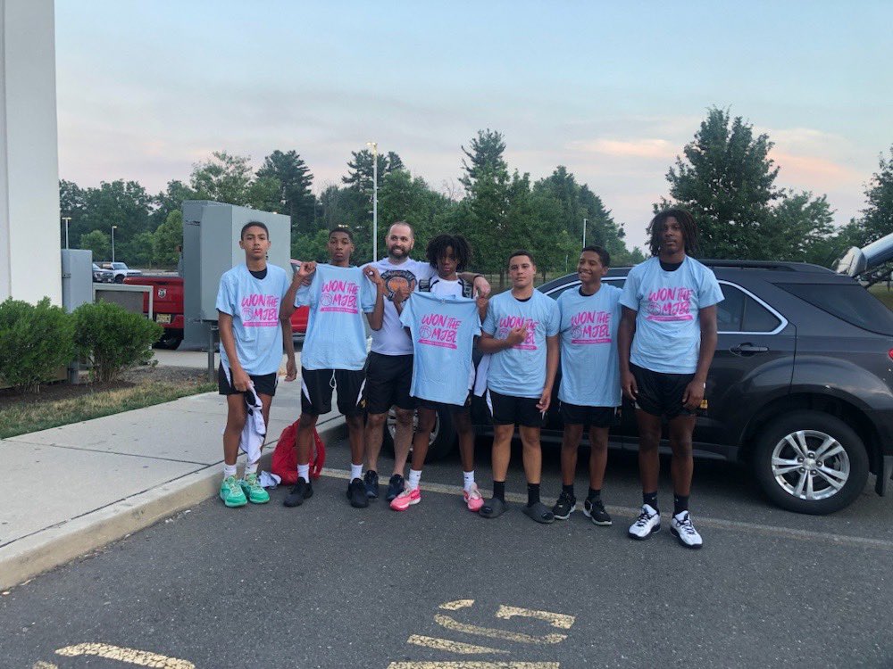 NorthShoreHoops tweet media