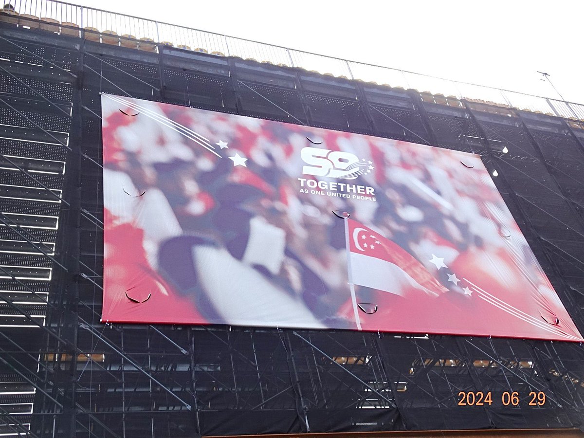 tpenghui's tweet photo. “Together As One United People” @ Singapore National Day Parade 2024 National Education Show 1 @ The Padang, Singapore #NDP2024 #SG59 #TotalDefence40 https://t.co/BQWsjULUUg