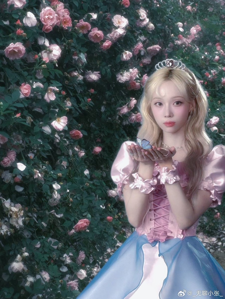 winterpup0101's tweet image. This Princess Winter edit is so pretty. It's like she's in a secret walled garden in the castle grounds 😍