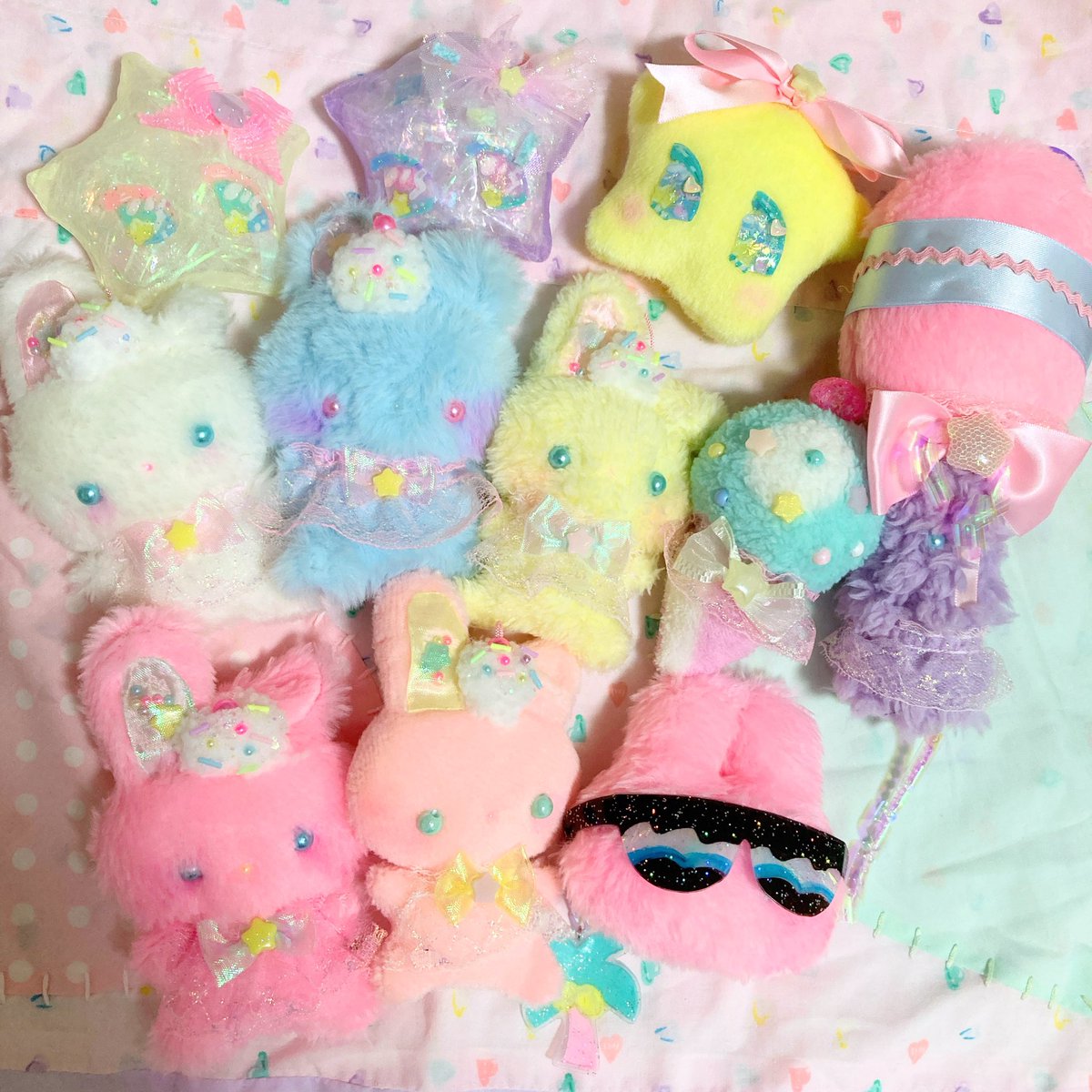 utopia0007's tweet photo. magical さんの作品🩷
過去にお迎えした子たちも並べてみました🩵このシリーズお気に入りすぎて、写真以外にも沢山コレクションしています🥰🌈 https://t.co/dw15RIHbZ4