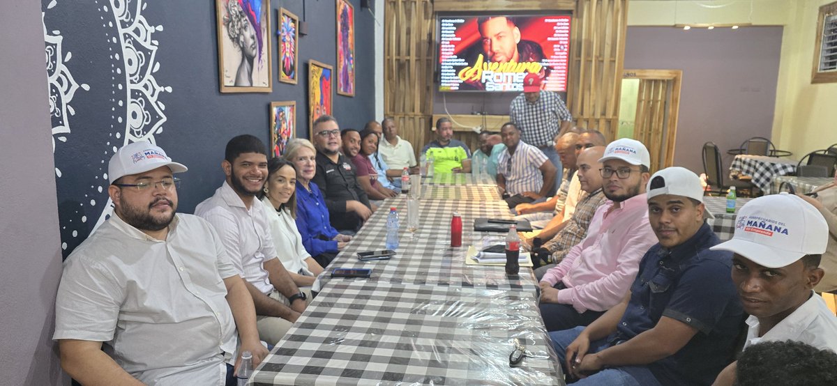 Hoy hemos reunido la Directiva del Proyecto La <a href="/maquinariard/">Maquinaria de Luís</a> en Yamasá 
Dispuestos a impulsar el desarrollo de esta gran provincia esteña junto a <a href="/luisabinader/">Luis Abinader</a>
La Maquinaria Sigue!