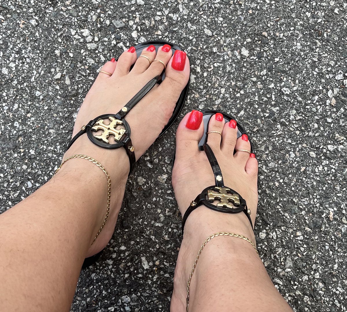 bme_327's tweet photo. Currently obsessed. Thank you foot daddy ❤️ https://t.co/hjdbpkAlwg