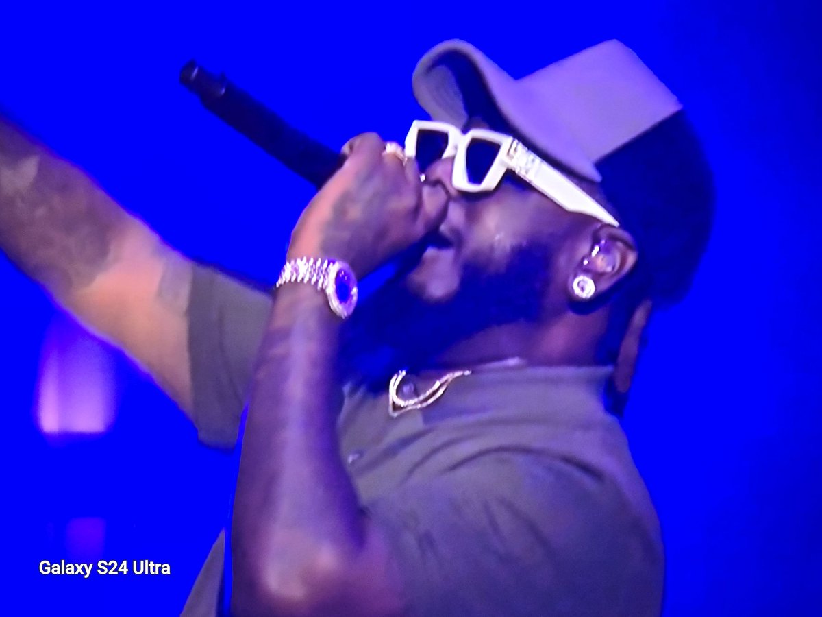 Bartender!!  <a href="/Essence/">ESSENCE</a> <a href="/essencefest/">ESSENCE Festival</a>  #ESSENCEfest30