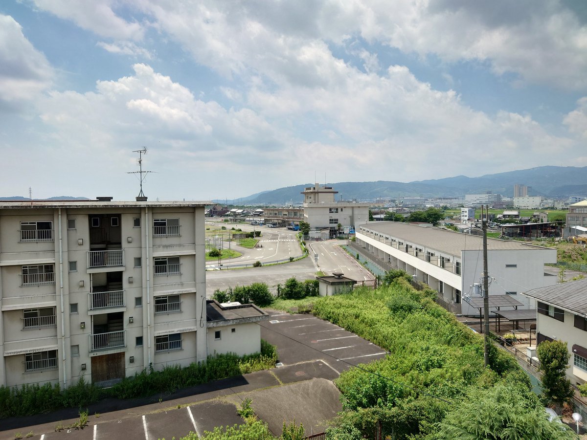 squareheadman's tweet photo. 暑すぎ
熱すぎ
わろた

#暑い　#熱い　#熱波　#酷暑　#猛暑　#熱中症　#アラート　#京都　#年々厳しい https://t.co/CjoZbIRNq0