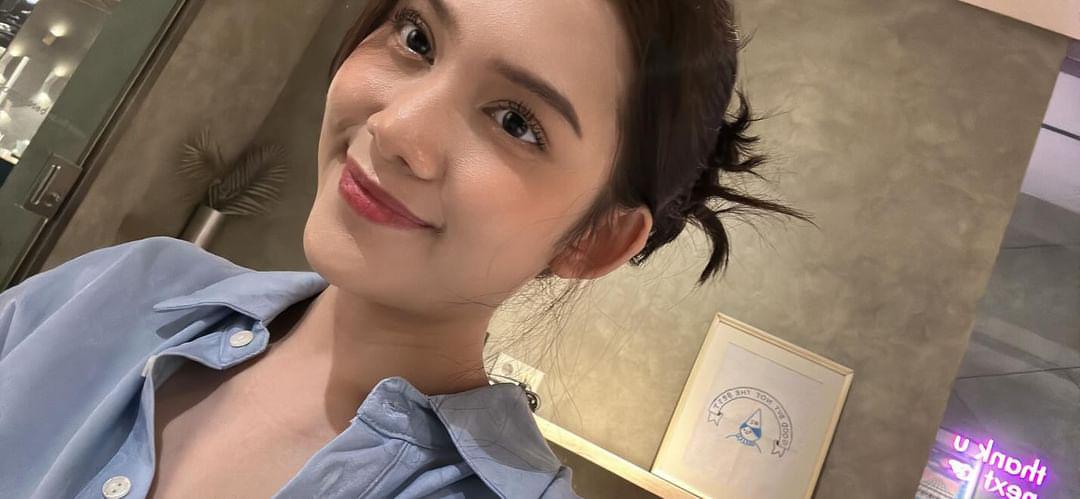 YessicaNBorneo's tweet photo. Ini punya mimin titik alias cakep banget sii neng🫠🥰🤍 https://t.co/zzEkmcx2WQ