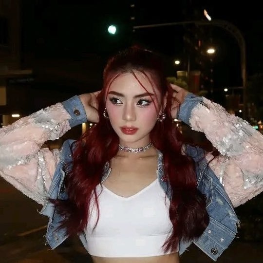 aiarchiivez's tweet image. so long, London – #mikhaiah au

wherein Aliah (🐶) gave up what may have been a life changing opportunity for Maxine (🦊) and everything was going well until...