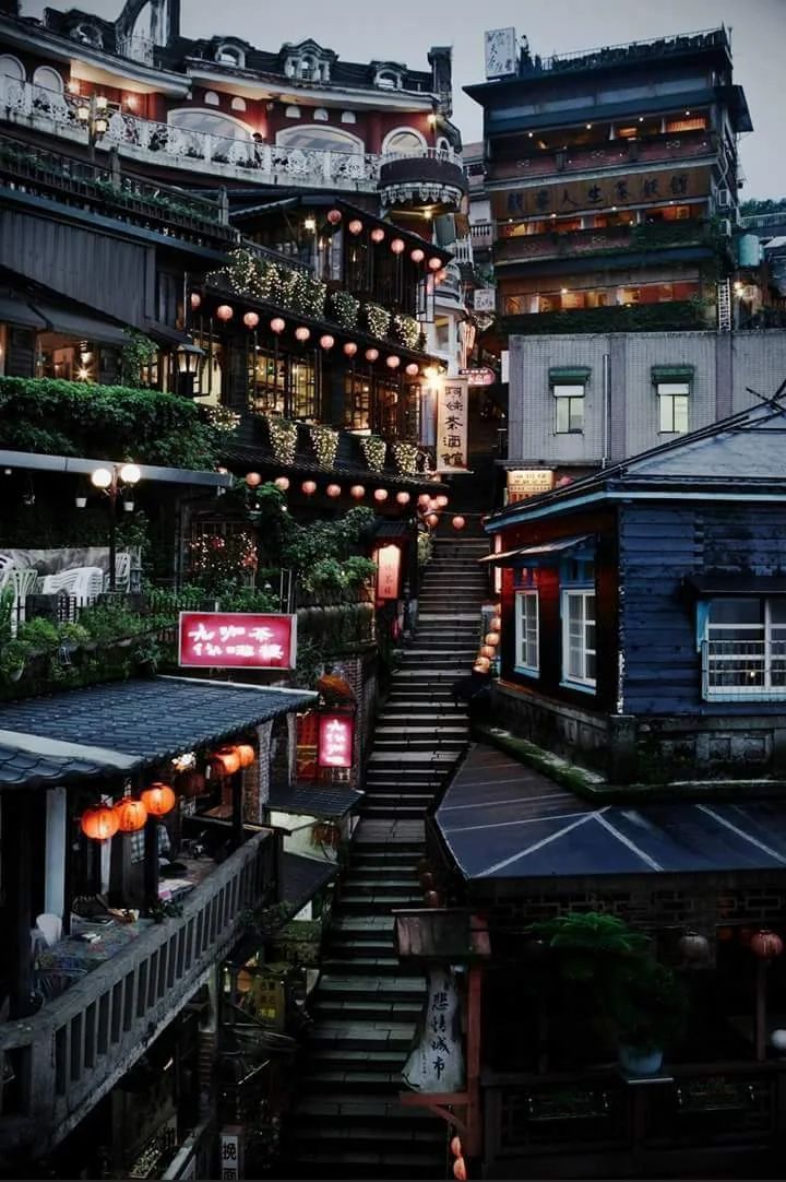 Anime Aesthetics tweet media