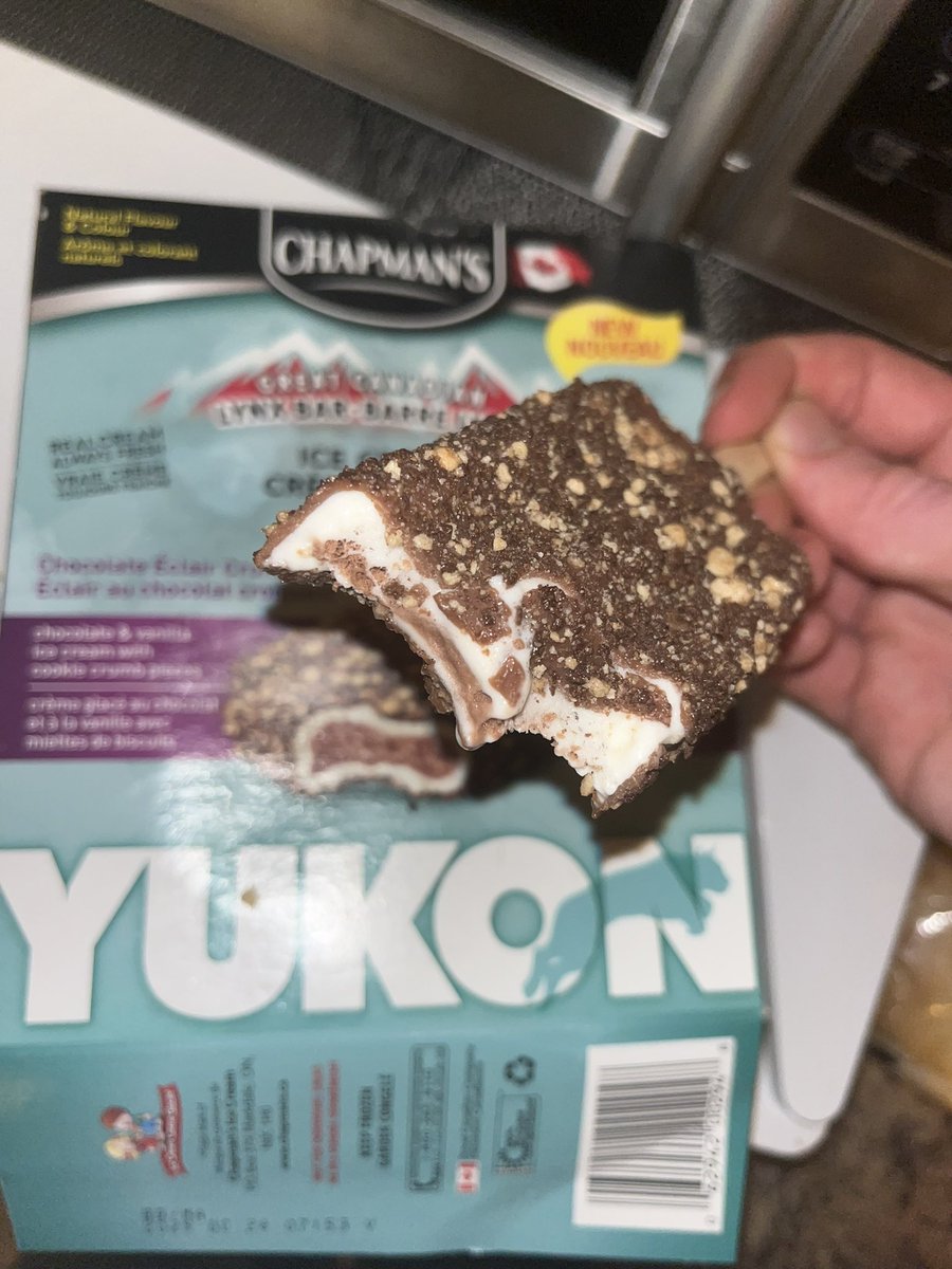 HeyItsMaher's tweet photo. Mofos @Chapmans_Canada did it again with their recipe and marketing strategy. Send coupons, get ice cream, repeat. I will now happily pay for this shit so long as you don’t replace @dfc_plc with fake garbage, and send me another coupon please? https://t.co/u9dsi7vj4P