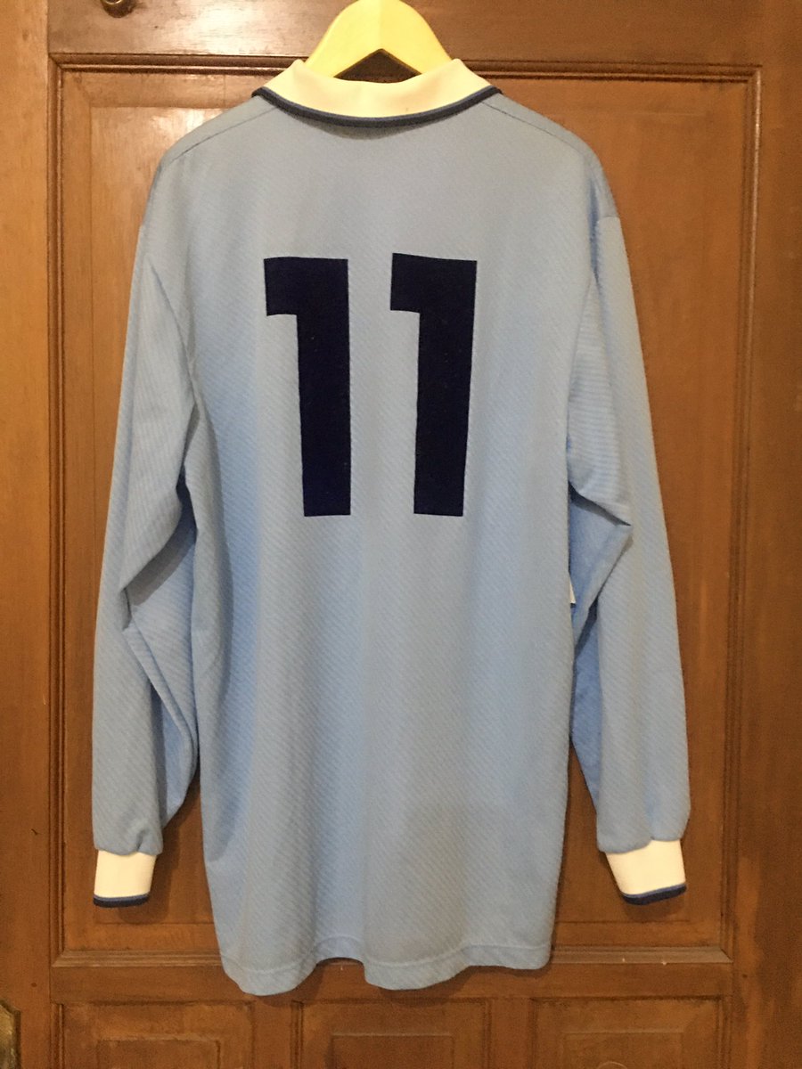 alief_do2's tweet photo. For Sale
-Tottenham Hotspur away 83-94 XL Mint
3.299k
-Lazio 94-95 Signori Match Shirt XL 7.999k
Details nego curhat dll fast response 0811217448
Toko ijo ready +6.5%
Thanks
#jerseyforsale #jersey4sale 
@Jerseyforum https://t.co/oG3BTw443O