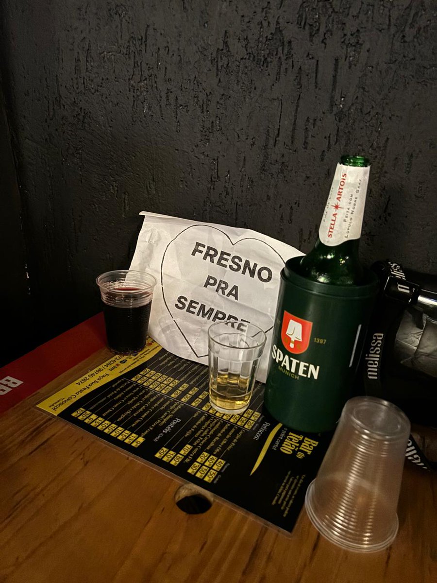 SirAlbani's tweet photo. @lucasfresno show no RJ top demais https://t.co/0dbNIRgj6t
