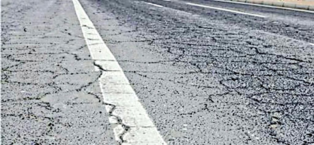 الوضع الكارثي لطريق بهلا الرئيسي ‼️