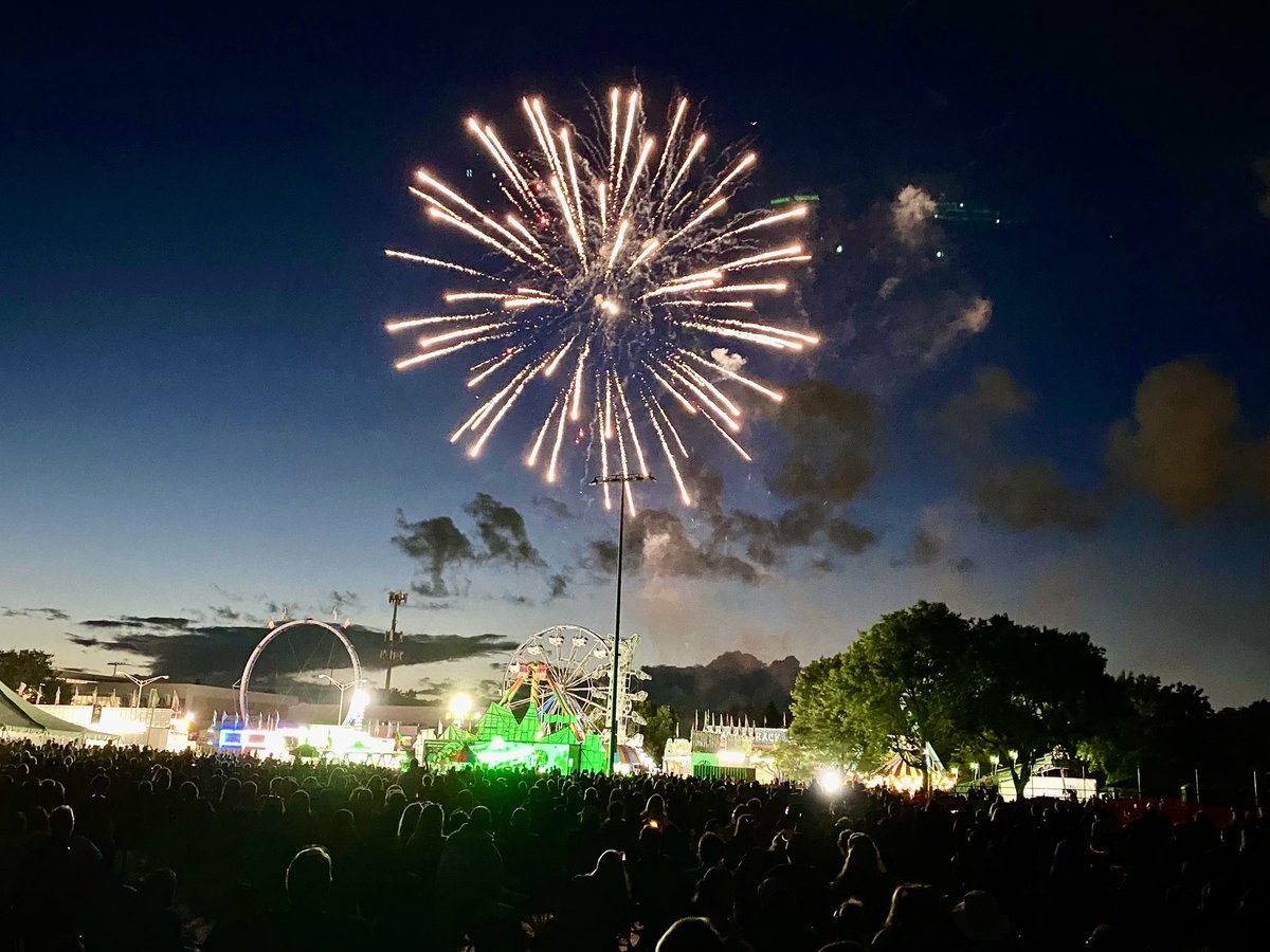 AgainMichelle's tweet image. 