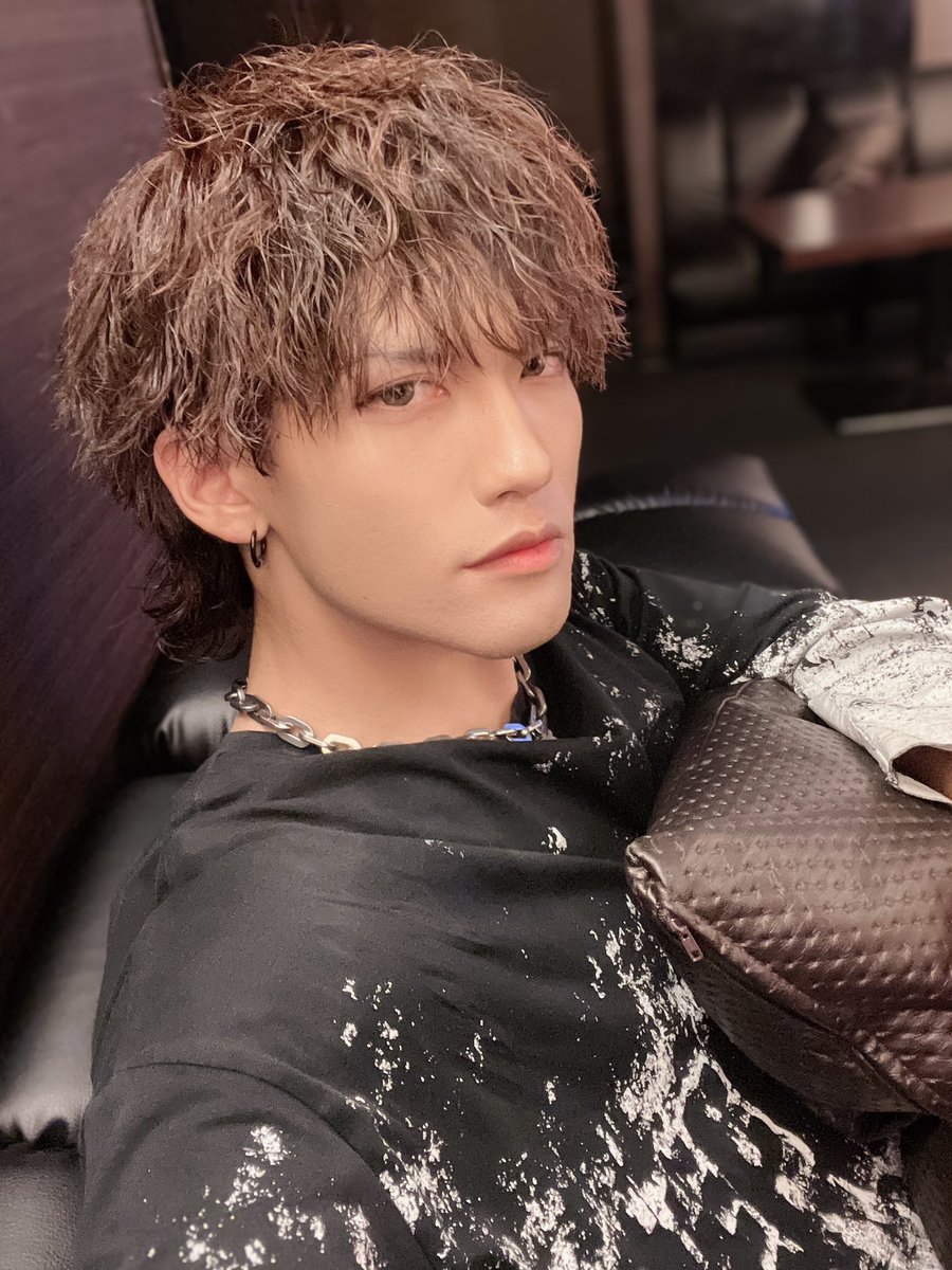 sabat_cosplay's tweet photo. またパーマあててきた！！✌️コスプレだけじゃなくて自我も見て！！！✨ https://t.co/oibdgNUL8F