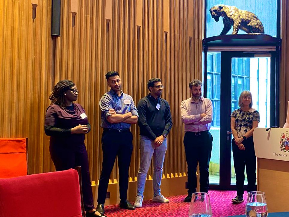 Congratulations to our new national forensic trainee reps:
Justina Akinlua
Daron Aslanyan
Phoebe Collins
Sanchit Kapoor
Sameer Nardeosingh
👏