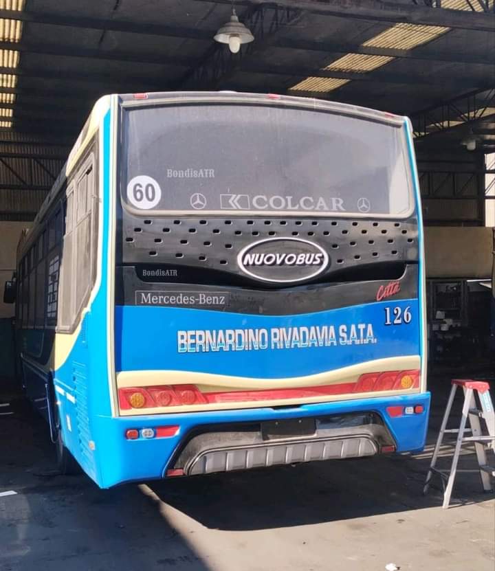 BondisATR's tweet photo. Otro que se prepara...
#Linea63:
Nuevo interno 126
#MB OH 1621 L SB #Nuovobus Cittá. https://t.co/f3je4JueKG