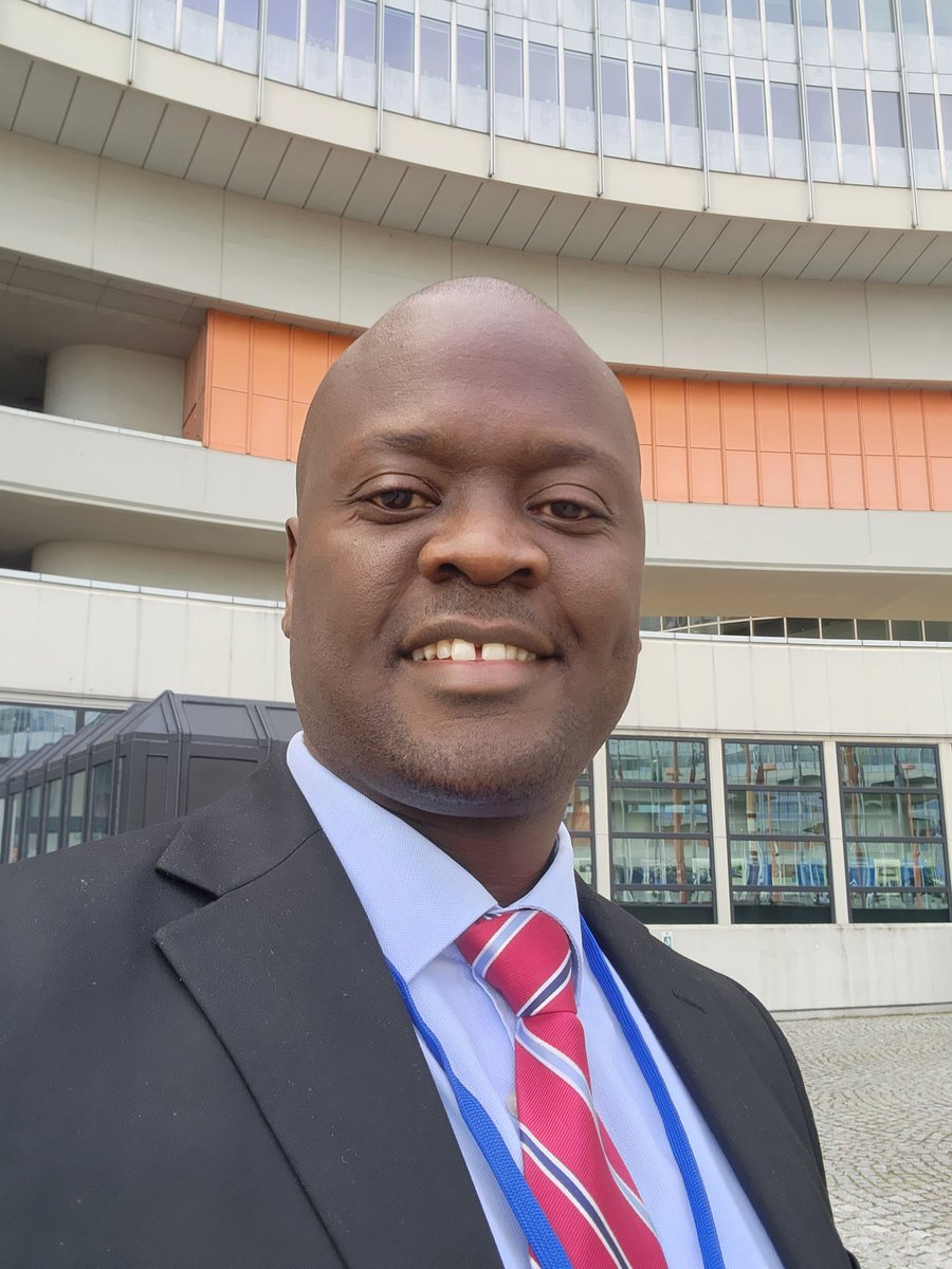 Proverbs 16:24

"Gracious words are a honeycomb, sweet to the soul and healing to the bones." 

This is what we the ruling class should be doing,use gracious words. 

Happy Sabbath.