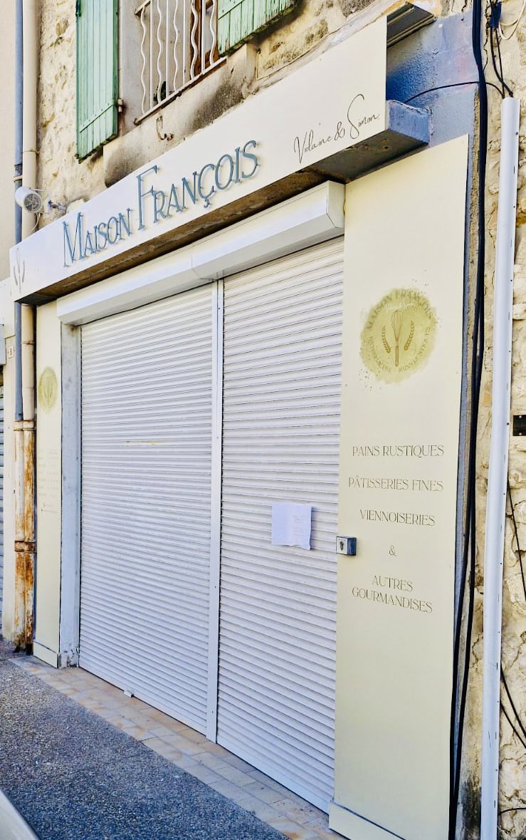 Icone_internet's tweet image. Novais, novaises, votre boulangerie Maison François ouvre bientôt ses portes ! 🥖✨

🔹 Réalisation de l’enseigne en lettres reliefs

#Boulangerie #Enseigne #Devanture #IconeInternet #Artisanat #Visibilité #MarketingLocal #Noves