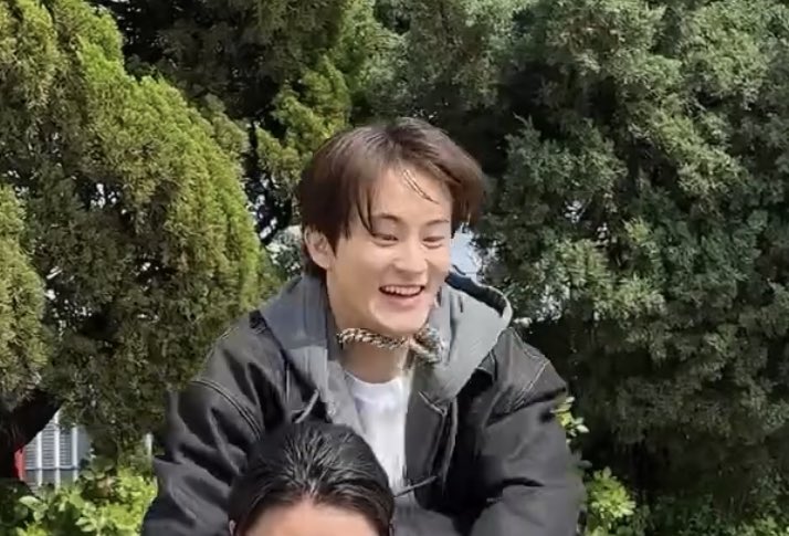 LOOKSMKL's tweet image. 