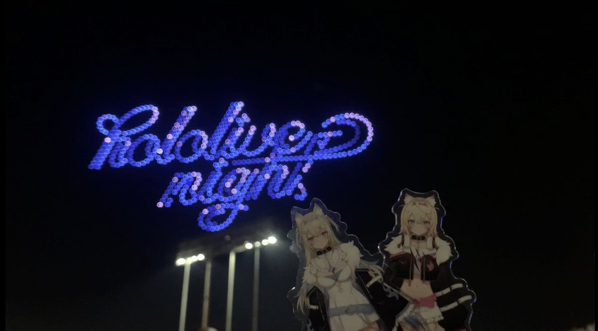 nadecola9's tweet image. #hololiveDodgers playing ball