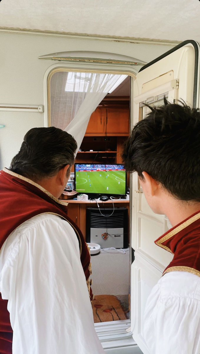 Come on England! Sito and George watching the match in the interval, 📷 by George Manser. 

#englandfootball #euro24 #giffordscircus