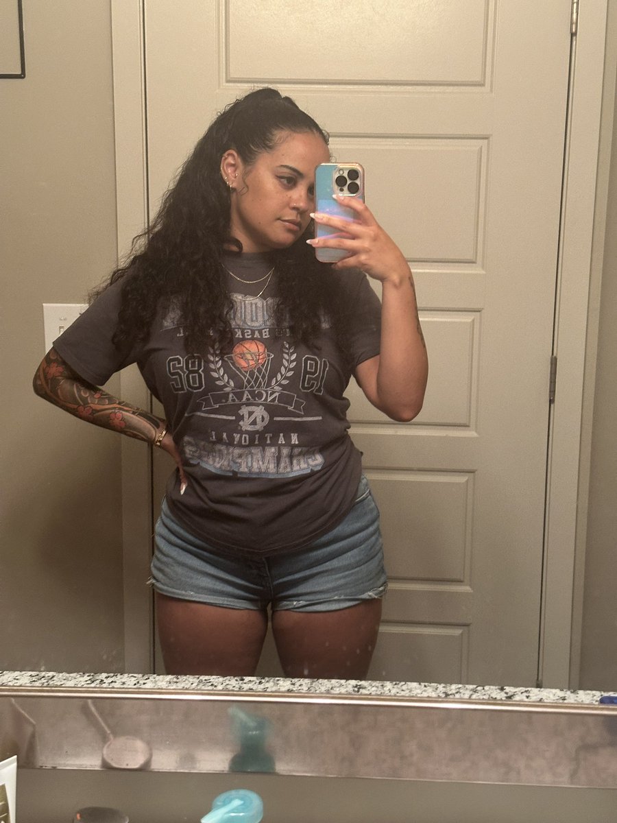 frankie beveragely 🥂 tweet media