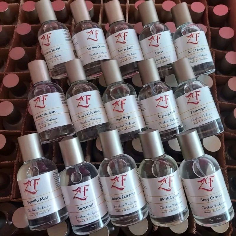 fer_go23's tweet photo. Cek PARFUM ZF PARFUM PREMIUM TAHAN LAMA 35 ML 100% ORIGINAL BEST SELLER - PARFUM UNISEX - TAHAN LAMA dengan harga Rp8.500. Dapatkan di Shopee sekarang! https://t.co/aQYEG6zZWx https://t.co/SnWzK3sbtm