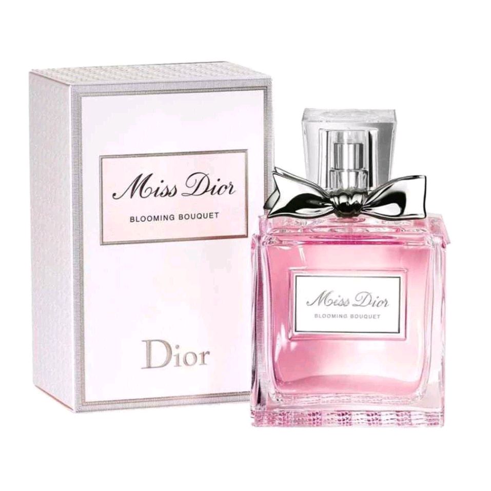 fer_go23's tweet photo. Cek PARFUM MISS DI*R PARFUM WANITA PARFUM PRIA PARFUM UNISEK PARFUM TAHAN LAMA 60ML dengan harga Rp9.999. Dapatkan di Shopee sekarang! https://t.co/tOZ5hlsTlF https://t.co/04CYYt1yW6