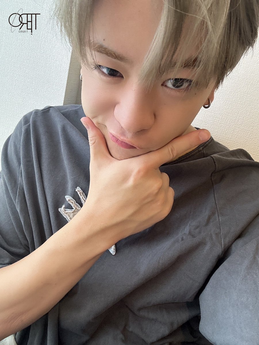 orbit5_ofcl's tweet photo. 『超ハジケステージ☆ボボボーボ・ボーボボ』

僕も小さい頃から大っ好きな作品で、めちゃくちゃハジケたいと思うので皆も劇場で一緒にハジケましょう！！！⭐️

#SHUNYA 
#ORβIT 
#EαRTH
#ボボステ
#ボボボーボ・ボーボボ https://t.co/Jz0V0e0XfU