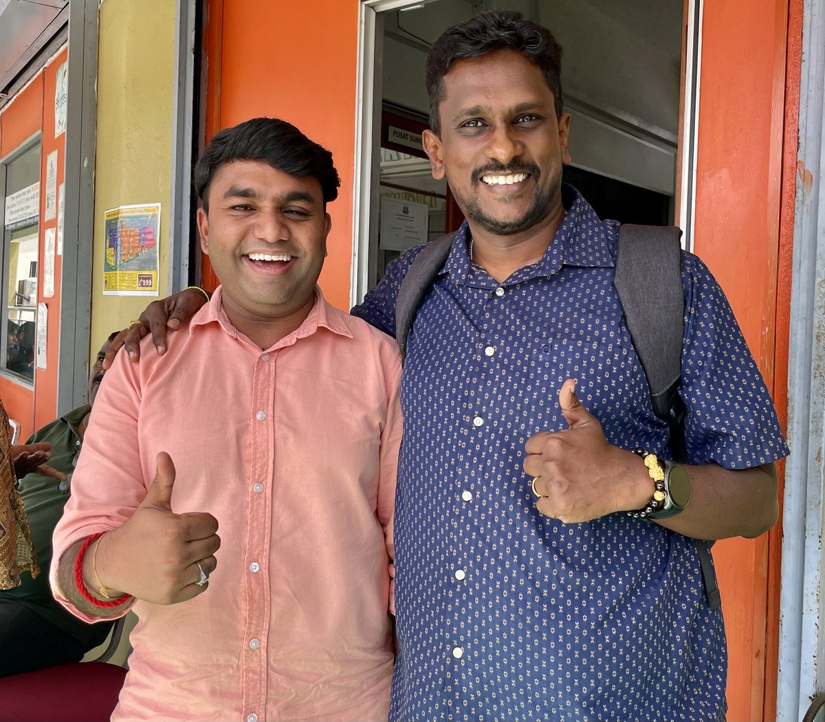 DaneshNagarajan's tweet photo. “The Ballot Is Stronger Than The Bullet”
Done cast my vote.
Vote the Future 💪
#MIC
#PuteraMIC https://t.co/qDT194Aw7P
