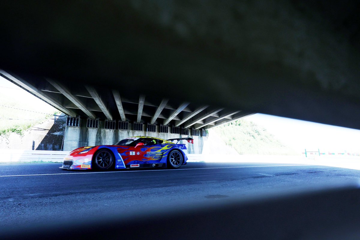 A bittersweet Japan Cup Race 1 at Suzuka for the Nr9 C7 GT3-R