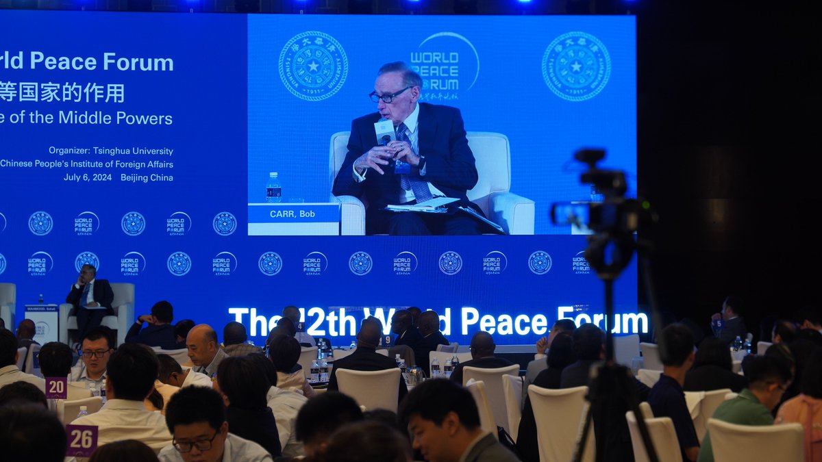 WPFNEW's tweet image. In the panel on the role of middle powers, our esteemed speaker @bobjcarr highlights the critical role of middle powers in global diplomacy, emphasizing creativity, open markets, and detente between major nations. #GlobalDiplomacy #MiddlePowers #OpenMarkets #Detente